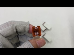 فیوز تیغه ای خودرو