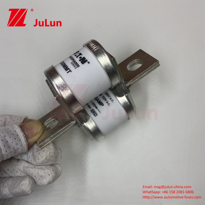 فیوزهای اتومبیل سرامیکی 690 ولت M6/M8 Twin Flat Plate Bolt Type 0.43kg راه حل فیوز های سنگین