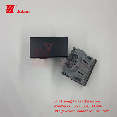 دکمه ی کلید چراغ خطر را فشار دهید دکمه ی هشدار خطر عمومی 3U0953235D