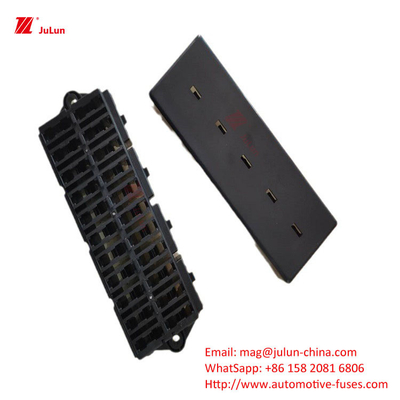 32V 500A تنظیم مجدد دستی قطعات اتوماتیک ترمینال محافظت از مدار الکترونیکی جریان 30-500A جعبه فیوز قطع کننده مدار