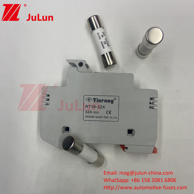 PV-30 CE TUV 10*38mm Dc 6A 8A 10A 12A 15A 20A 25A 32A PV خورشیدی Dc 1000V فیوز با صندوق نگهدارنده فیوز با نشانه