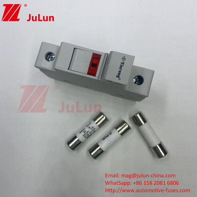 کارخانه حرفه ای BYPV-18 1pole 16a 1000v Dc Din Rail Fuse Holder با 1500v Dc فیوز برای خورشیدی
