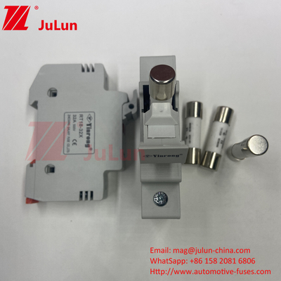 ظرفیت شکستن 30kA فیوز خورشیدی PV / دارنده فیوز خورشیدی Din Rail برای حفاظت از ماژول