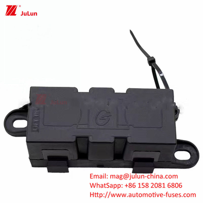TF0011-10 جعبه کنترل انرژی جدید نگهدارنده فیوز خودرو قطعات جایگزین الکتریکی خودروهای صنعتی مورد تایید اتحادیه اروپا