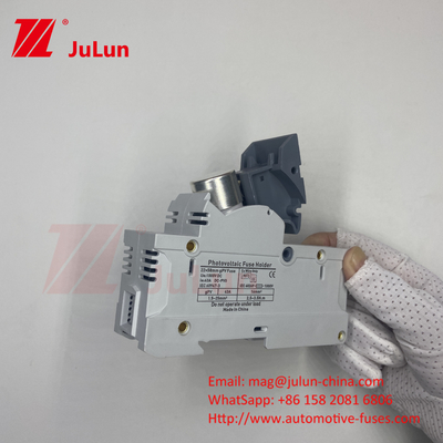 1000V DC فولت خورشیدی فتوولتائیک Inverter فیوز RT18 سری 10x38 3P DIN ریل نصب شده 32A ظرفیت برای فیوز 1500V