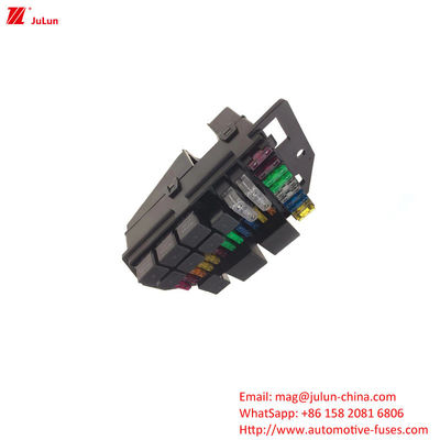 30A-500A نگهدارنده فیوز بولت خودرو با تماس های مس و پلاستیک / پوسته نایلون