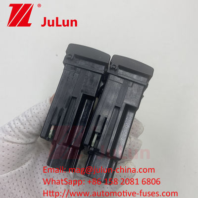 سوئیچ بلاشینگ روشن BC45 13A50 BA 24V 12V سفارشی سازی قابل ماشین آلات نیروی کامیون سنگین 0.05G