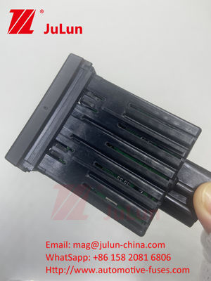 سوئیچ روشن BC45-13A350-AB 24V 12V ماشین قرمز / سیاه پلاستیکی موتور قایق آتش نشانی سوئیچ ایمنی