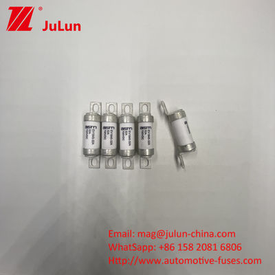EV1845 8A ASTM 700VDC EV HEV شارژ خودروهای الکتریکی DC فیوز