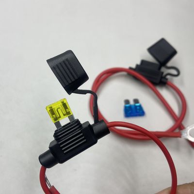50A 15A 30A 60A سیستم های برق برای اتومبیل ها نگهدارنده فیوز خودرو به فیوز MIDI اعمال می شود و برای ABS مواد فلز زنک آلیاژ مس طراحی شده است