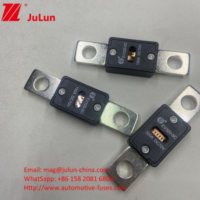 EV320-5C 300A 70VDC فیوز های تیغه خودرو با فاصله سوراخ 51mm و حالت نصب بولت M8