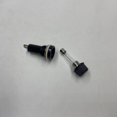 6 * 30mm پانل نصب فیوز نگهدارنده دکمه نوع طراحی ضد آب برای ماشین آلات