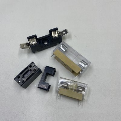 نصب صفحه PCB 6 * 30mm حامل فیوز ماشین با 5 * 20mm حامل فیوز شیشه ای