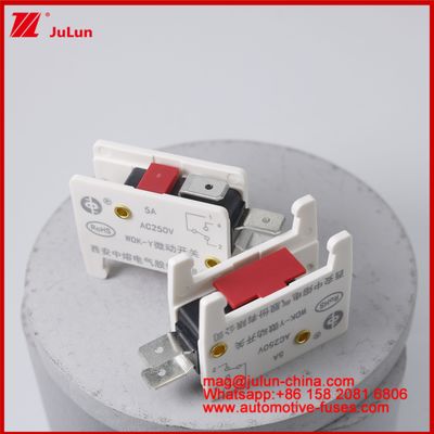 WDK-Y 5A 250V سوئیچ میکرو اتومبیل فيوز نصب برای EV / HEV وسیله نقلیه خاص طراحی شده فيوز پایه برای وضعیت خودرو