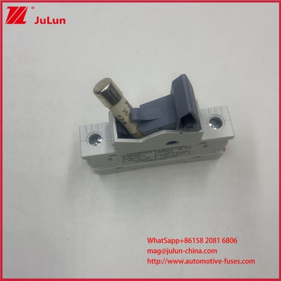 فیوز حرارتی پنل خورشیدی با ظرفیت شکستن 20kA 10 * 38mm 32A 1000VDC