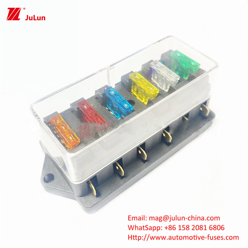 TF0011-10 جعبه کنترل انرژی جدید نگهدارنده فیوز خودرو قطعات جایگزین الکتریکی خودروهای صنعتی مورد تایید اتحادیه اروپا