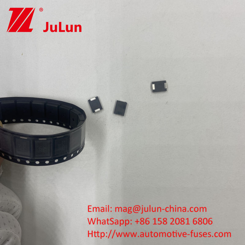 MOV SMD 3325 7D471 فضای صرفه جویی در ولتاژ جذب افزایش برای صنعتی