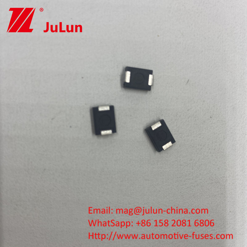 MOV SMD 7D431 3325 گیرنده تورم واریستور اکسید فلزی برای مصرف کنندگان صنعتی