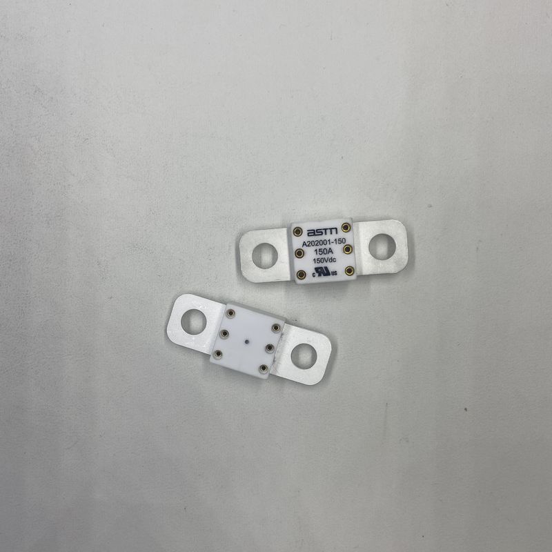 حفاظت 350A 150VDC کوچک اندازه سرامیکی اتومبیل فیوز های جریان نامگذاری بالا توصیه می شود گشتاور تنگ 11-13N · m