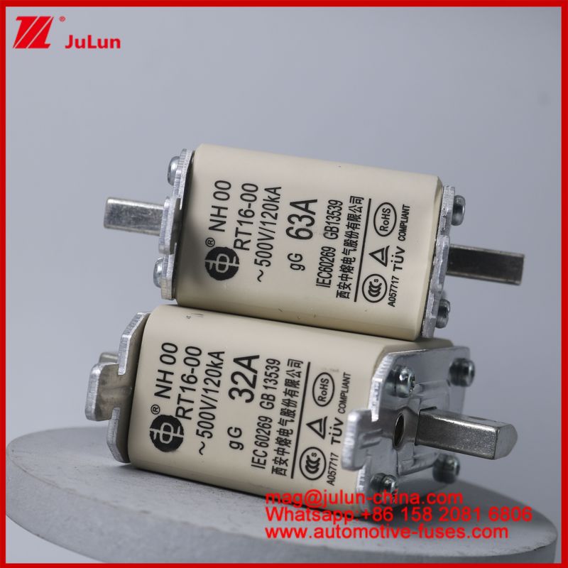NH00 RT16-00 16A 500V 120KA فلز سرامیکی اتومبیل بولت استود برای EV / HEV