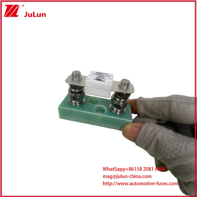 FHR39-M8-01 ASTM فیوز نگهدارنده باتری موتورسیکلت خودروی الکتریکی پنل ها ولتاژ نامی نگهدارنده فیوز خودرو