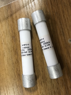 3A 1300 ولت سرامیک مواد ولتاژ بالا فیوز جریان 250KA 15X75mm