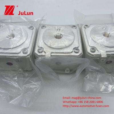 PC33UD69V1250TF فیوز های سرامیکی خودرو برای وسایل نقلیه سفید