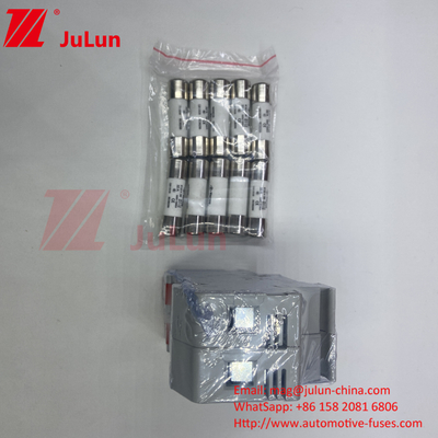 1000VDC-1500VDC نگهدارنده فیوز خورشیدی PV با فیوز 2 آمپر فیوز Fuse Solar Dc Fuse Links