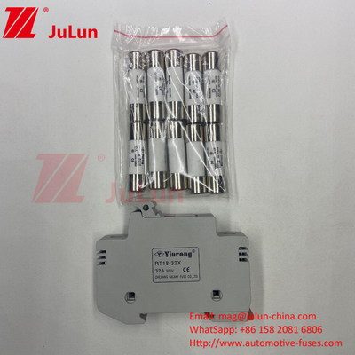 فیوز خورشیدی Pv / دارنده فیوز خورشیدی Din Rail برای اینورتر 1500VDC 1000VDC 500VDC 10A-63A 30kA