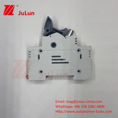 فیوز خورشیدی Pv 500VDC Dc فیوز سرامیکی با حامل برای سیستم های خورشیدی 14 * 51mm 1000DC