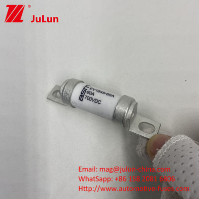 EV1845 8A ASTM 700VDC EV HEV شارژ خودروهای الکتریکی DC فیوز