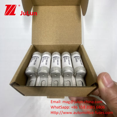 8A EV1845 700VDC شارژر EV بولت فیوز با پیچ M8 M6 نصب و ترمینال پیچ