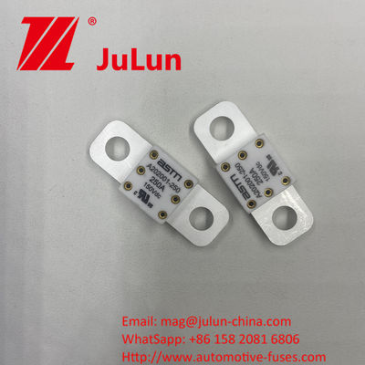 A202001-100A 150VDC فيوز های سرامیکی خودرو برای سیستم کشش EV توصیه شده تورم تنگ 11-13N · m برای نصب M8