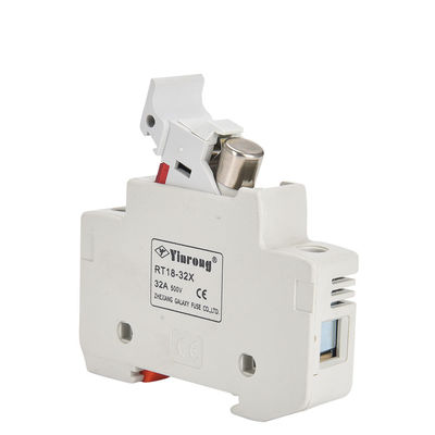 PV 1500V 32A فیوز سیلندر سرامیکی با ظرفیت شکستن بالا نگهدارنده فیوز برای ولتاژ پایین مطابق با استانداردهای ایمنی IEC است