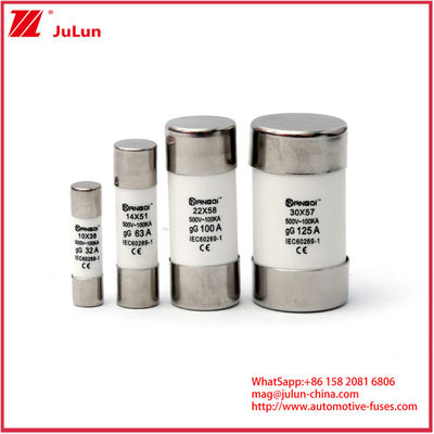 فیوز های سرامیکی خودرو 20A 1000VDC PV FUSE شکستن 10 * 38mm 14 * 51mm 20 * 65mm ظرفیت با قابلیت جایگزینی 1000VDC 10A 15A 25A 30A و استانداردهای ایمنی IEC